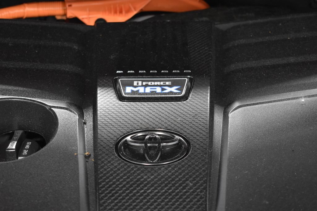 Used 2024 Toyota Tundra Limited AWD/4WD image 35