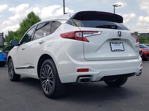 Certified 2025 Acura RDX SH-AWD w/ Advance Package image 7