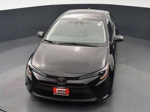 Used 2024 Toyota Corolla LE FWD image 22