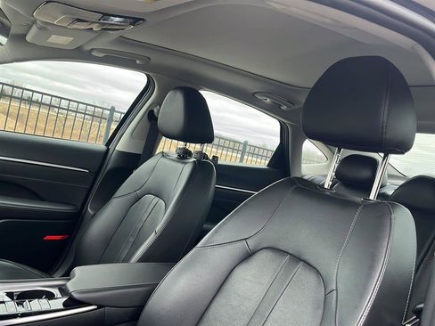 Used 2020 Hyundai Sonata Limited image 9