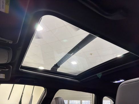 Certified 2025 Subaru Forester Limited w/ Popular Package #1 image 27