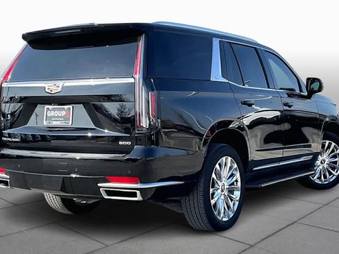 Used 2024 Cadillac Escalade Premium Luxury w/ Performance Package image 13