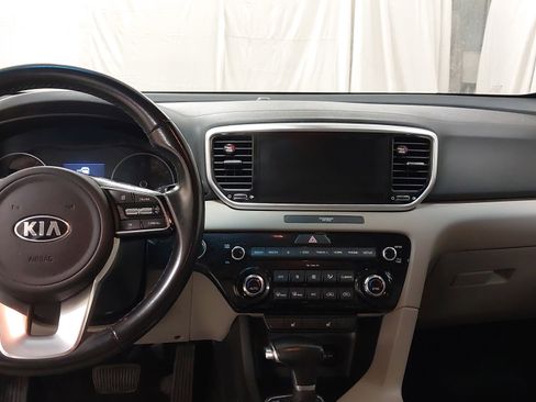 Used 2020 Kia Sportage EX image 26
