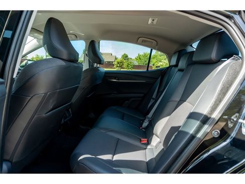 Used 2026 Toyota Camry XLE FWD image 13