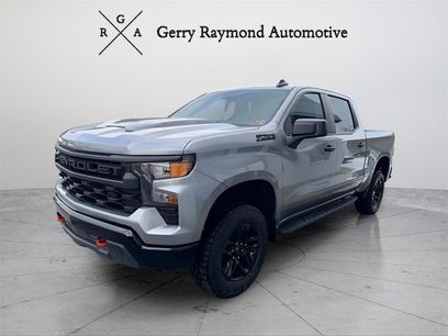 New 2026 Chevrolet Silverado 1500 Custom Trail Boss w/ LPO, Dark Essentials Package