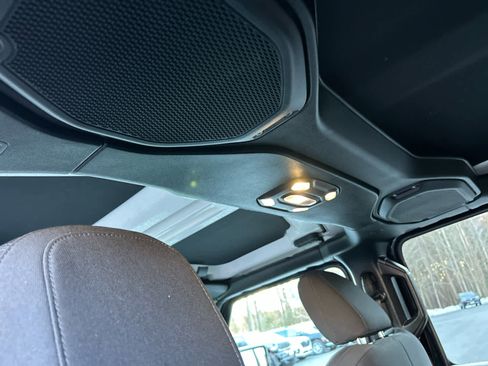 Used 2021 Jeep Wrangler Unlimited Sport image 42