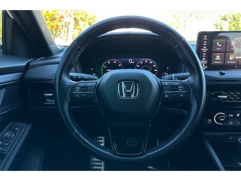 Used 2024 Honda Accord Sport image 35