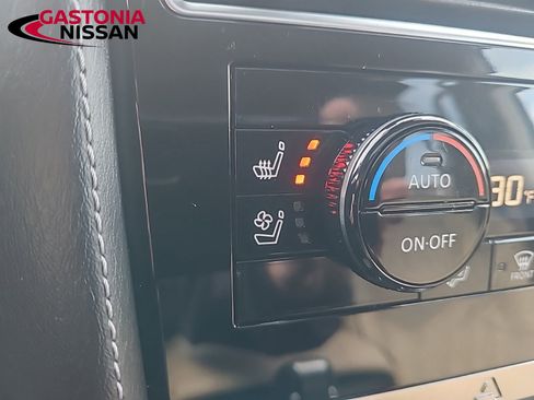 Used 2024 Nissan Armada Platinum w/ Captain's Chairs Package image 43