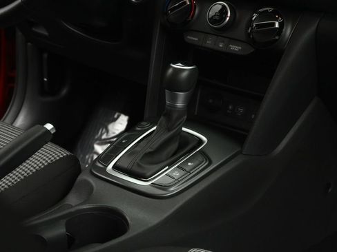 Used 2020 Hyundai Kona SEL Plus FWD image 59