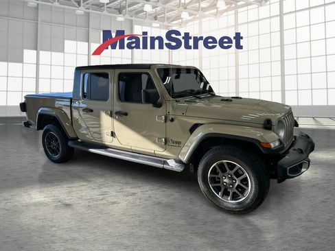 Used 2022 Jeep Gladiator Overland w/ Popular Equipment Package image 7