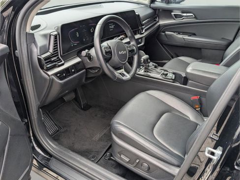 Used 2023 Kia Sportage EX image 28