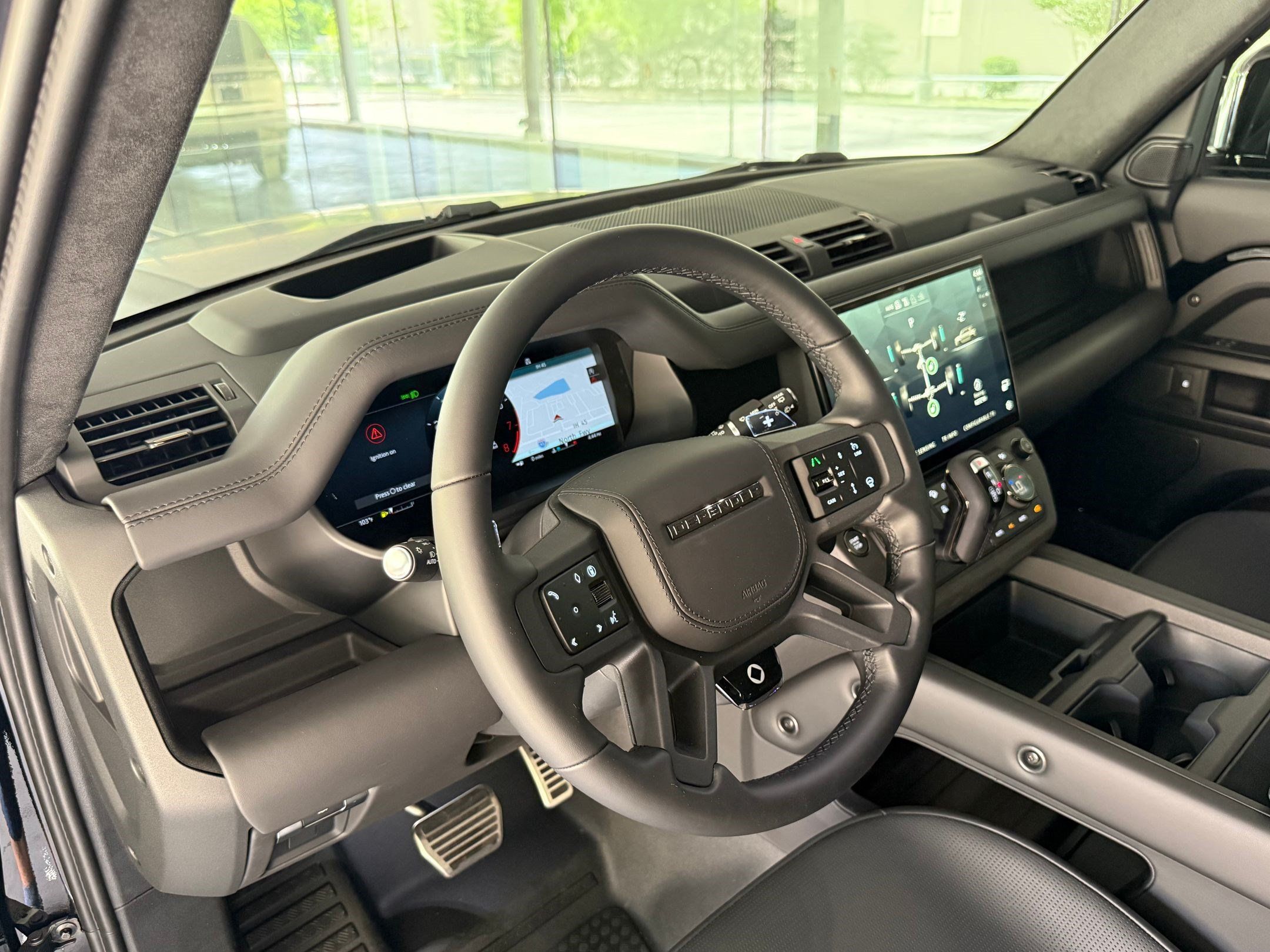 New 2026 Land Rover Defender 110 OCTA AWD/4WD image 4