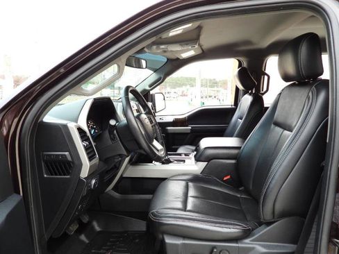 Used 2019 Ford F150 Lariat image 44