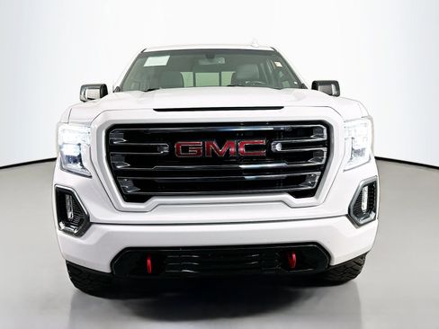 Used 2020 GMC Sierra 1500 AT4 w/ AT4 Preferred Package AWD/4WD image 2