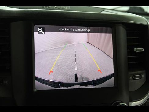 Used 2019 RAM 1500 Big Horn AWD/4WD image 14