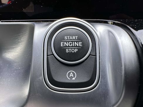 Used 2023 Mercedes-Benz GLB 250 4MATIC image 22