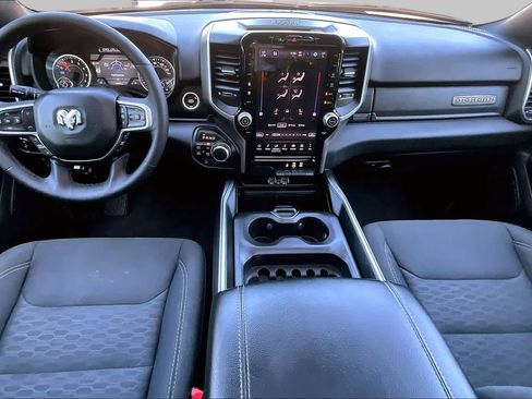 Used 2025 RAM 1500 Big Horn AWD/4WD image 15