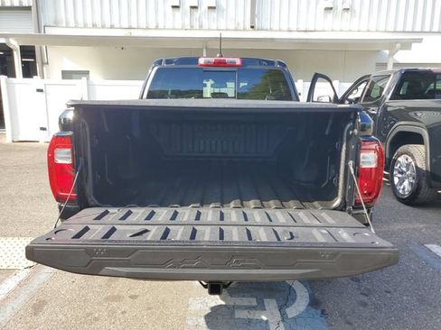 Used 2024 GMC Canyon Elevation w/ Elevation Premium Package RWD image 8