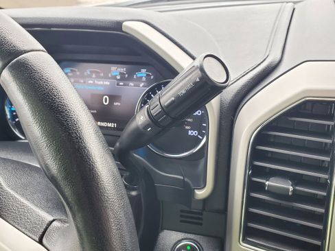 Used 2019 Ford F250 Lariat w/ Lariat Ultimate Package image 22