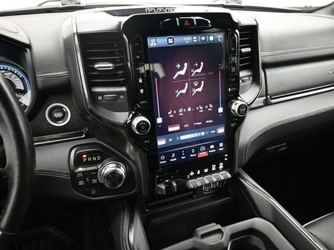 Used 2022 RAM 1500 Limited w/ Body Color Bumper Group AWD/4WD image 8