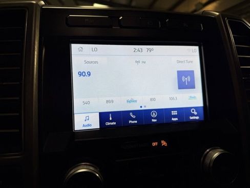 Used 2019 Ford F150 Limited w/ Trailer Tow Package image 18