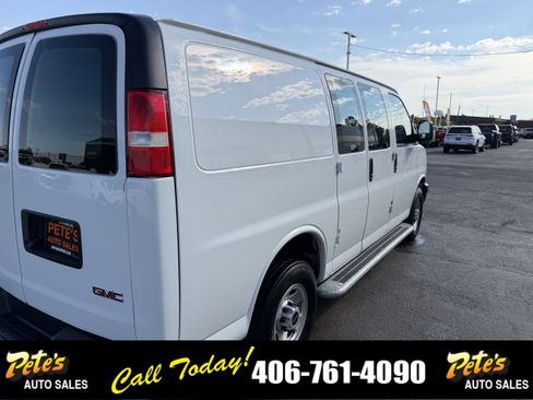 Used 2024 GMC Savana 2500 w/ Driver Convenience Package RWD image 17