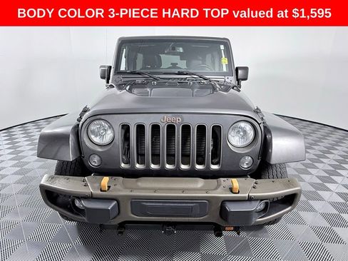 Used 2016 Jeep Wrangler Unlimited Sahara image 3