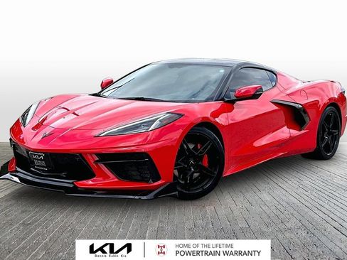 Used 2020 Chevrolet Corvette Stingray Preferred Cpe w/ 2LT Preferred Equipment Group RWD image 1
