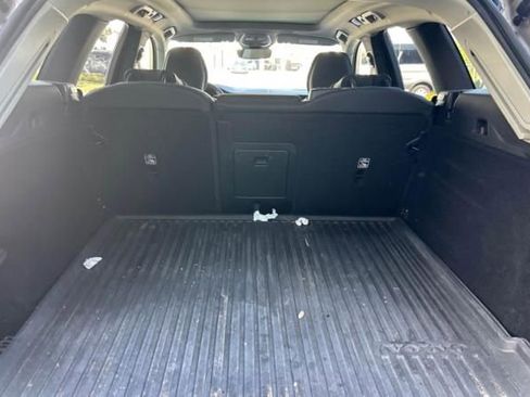 Used 2023 Volvo XC60 B5 Plus w/ Protection Package Premier image 6