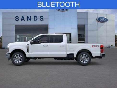 New 2026 Ford F250 Lariat w/ Lariat Premium Package image 3