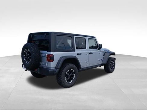 Used 2024 Jeep Wrangler Unlimited Rubicon 4xe AWD/4WD image 5