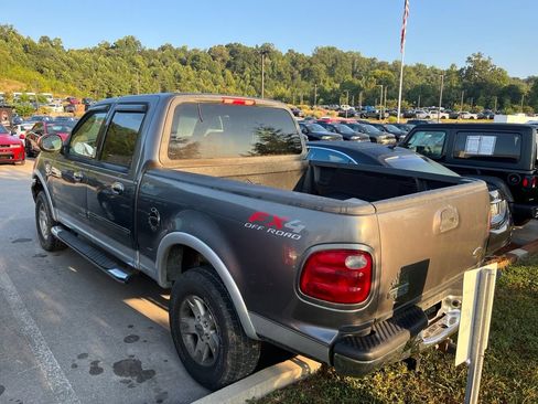 Used 2002 Ford F150 4x4 SuperCrew image 4