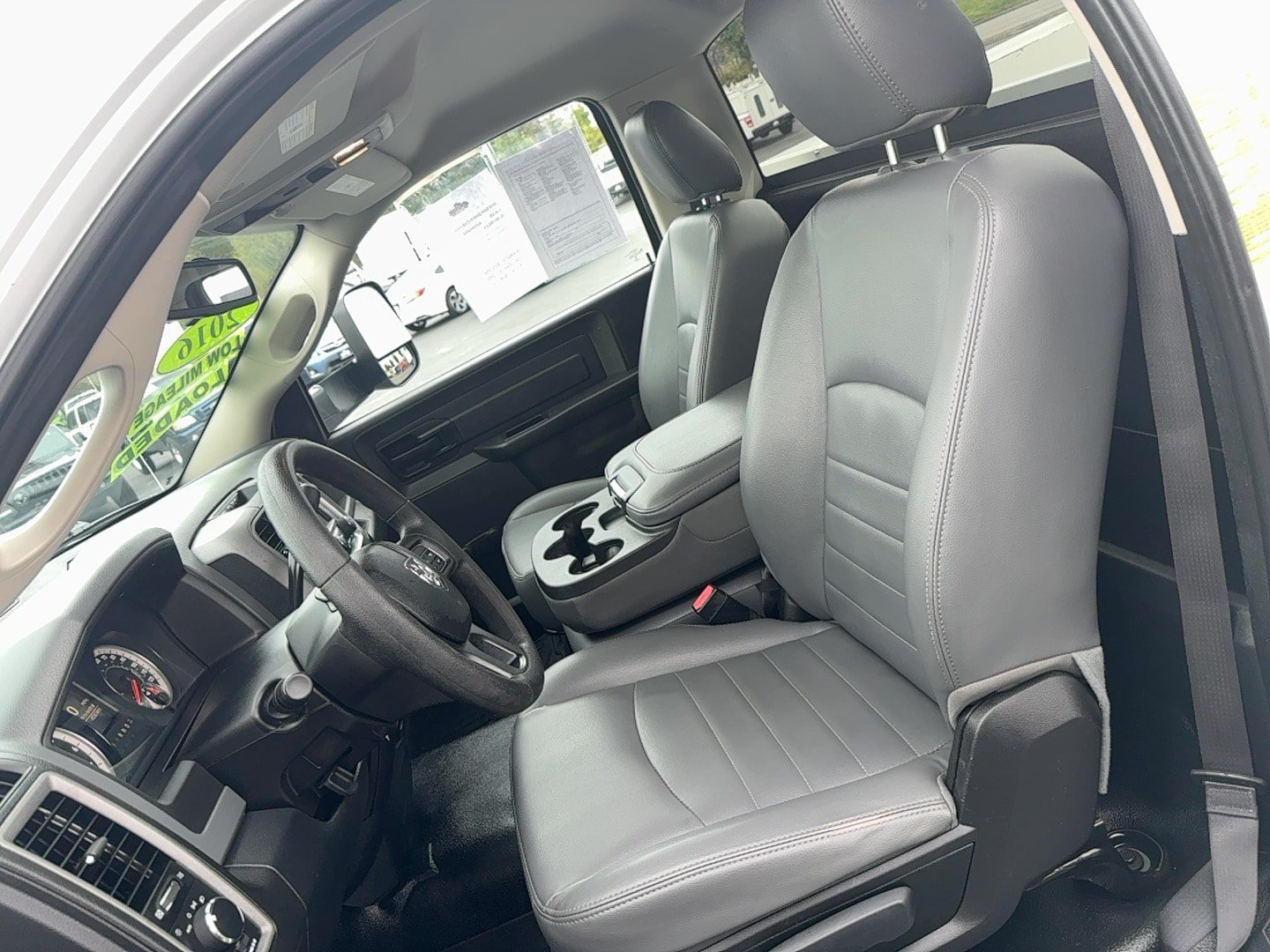 Used 2016 RAM 3500 Tradesman RWD image 14