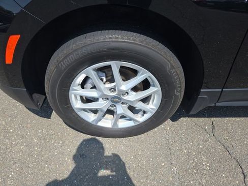 Used 2024 Chevrolet Equinox LT AWD/4WD image 13
