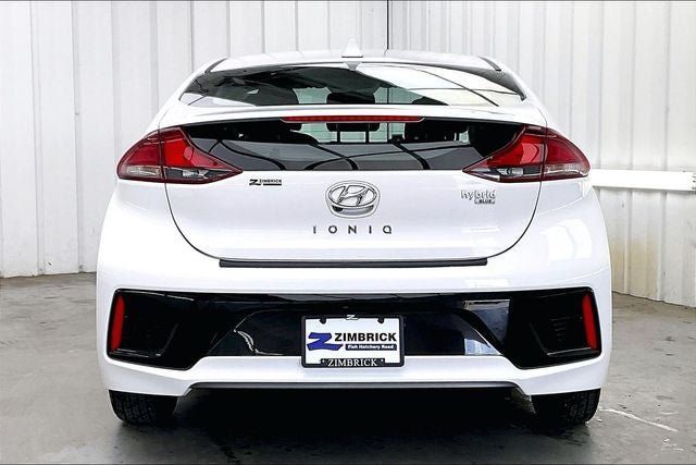 Used 2017 Hyundai Ioniq Blue FWD image 4