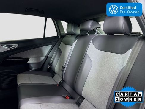 Certified 2023 Volkswagen ID.4 Pro image 24