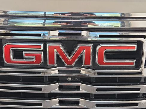 Used 2023 GMC Sierra 1500 Denali w/ Denali Reserve Package AWD/4WD image 37