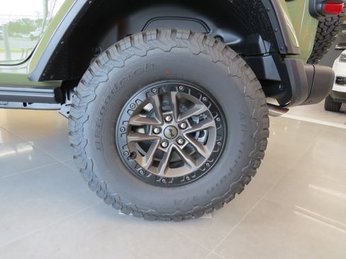 New 2025 Jeep Wrangler Unlimited Rubicon 392 image 11