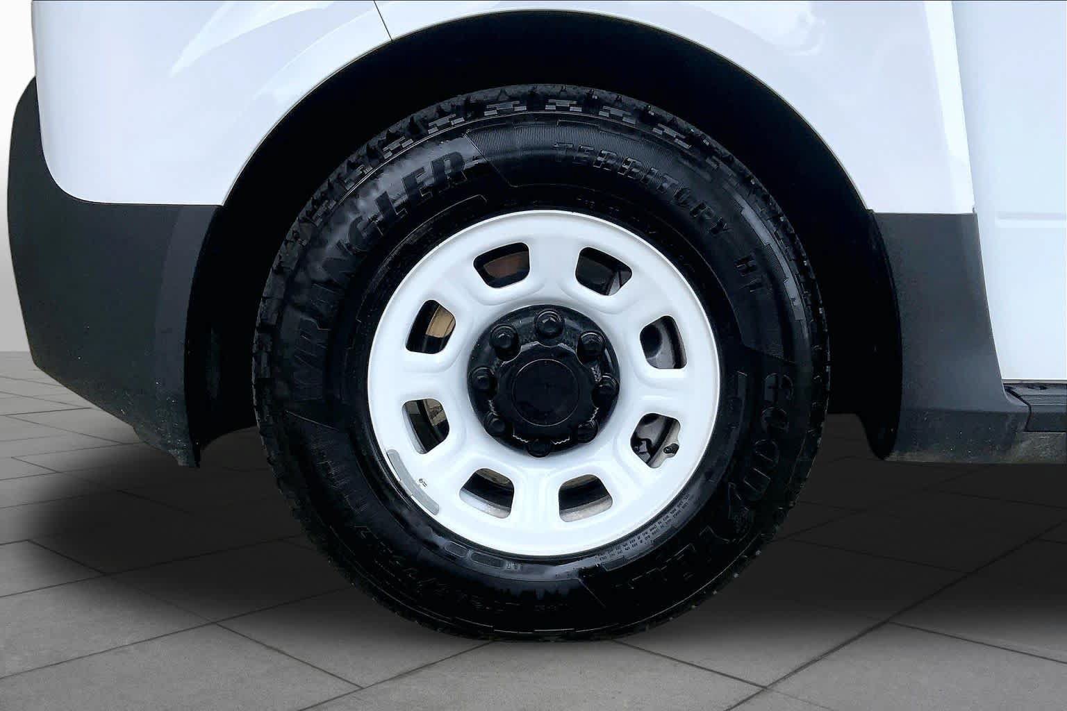 Used 2025 Chevrolet Brightdrop 600 FWD image 10