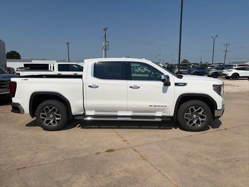 New 2026 GMC Sierra 1500 SLT w/ SLT Premium Plus Package AWD/4WD image 7