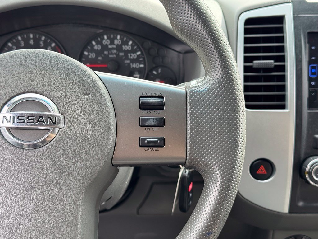 Used 2012 Nissan Frontier SV AWD/4WD image 24