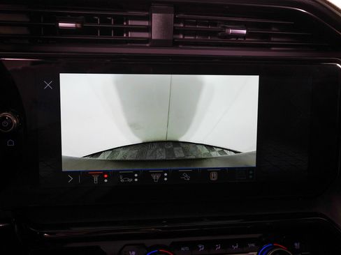 Used 2025 GMC Sierra 2500 AT4X AWD/4WD image 26