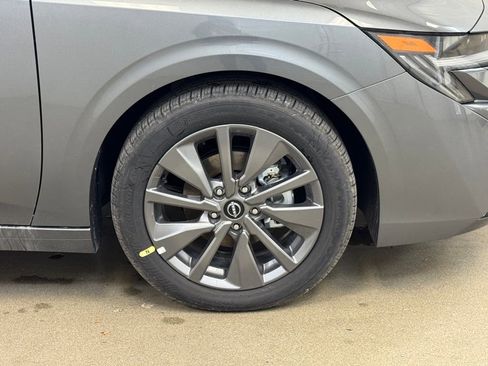 New 2026 Nissan Sentra SL w/ Floor Mat Package FWD image 4
