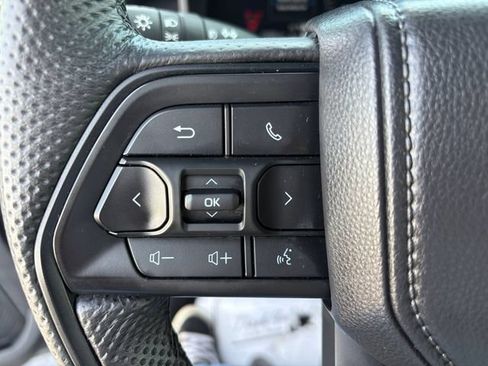 Used 2025 Toyota Sequoia 4WD image 24