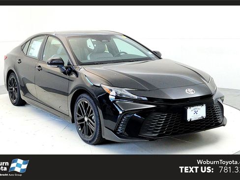 New 2026 Toyota Camry SE FWD image 1