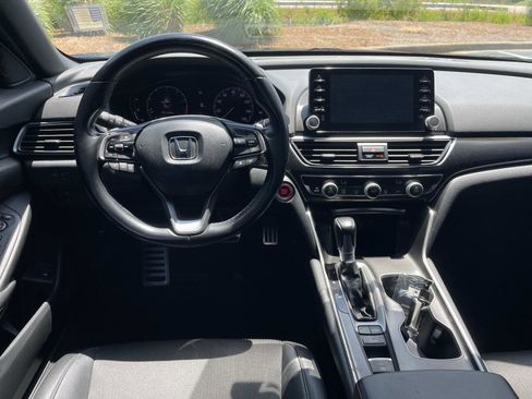 Used 2021 Honda Accord Sport image 13