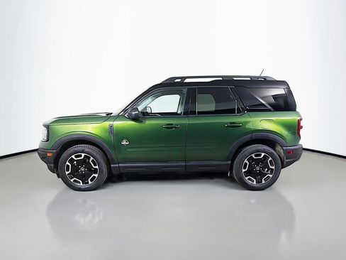 Used 2023 Ford Bronco Sport Outer Banks w/ Tech Package AWD/4WD image 9