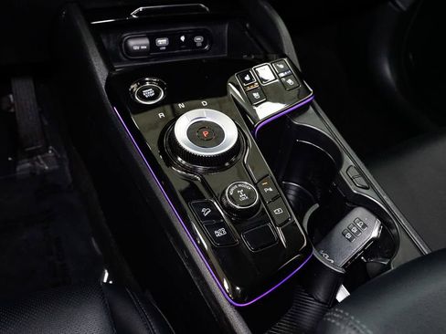 Certified 2023 Kia Sportage SX Prestige image 24