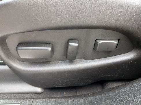 Used 2016 Cadillac SRX Luxury w/ Driver Awareness Package image 17