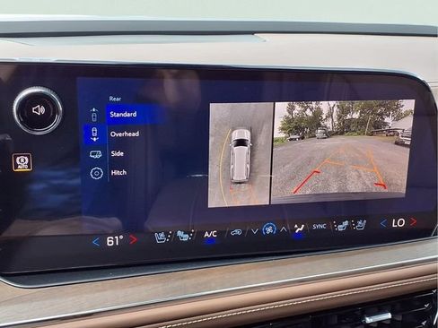 New 2026 Chevrolet Suburban High Country AWD/4WD image 7